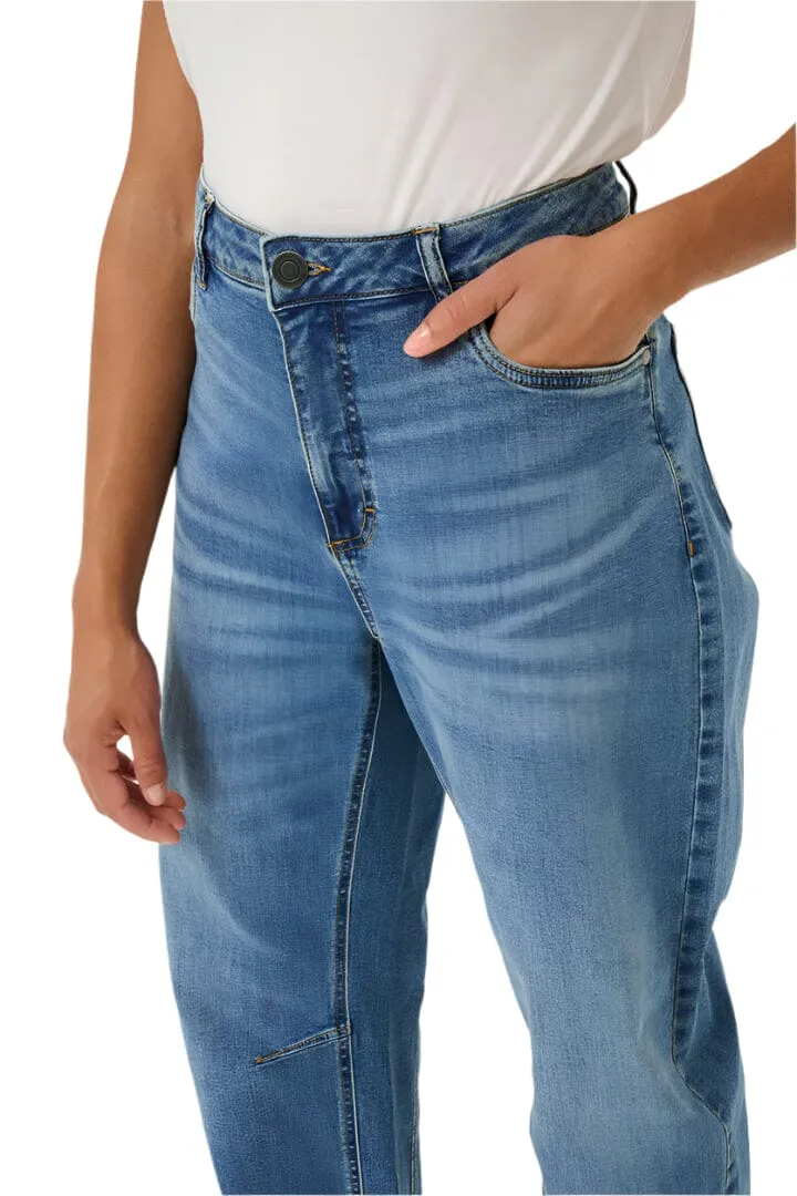 CROPPED BARREL JEAN