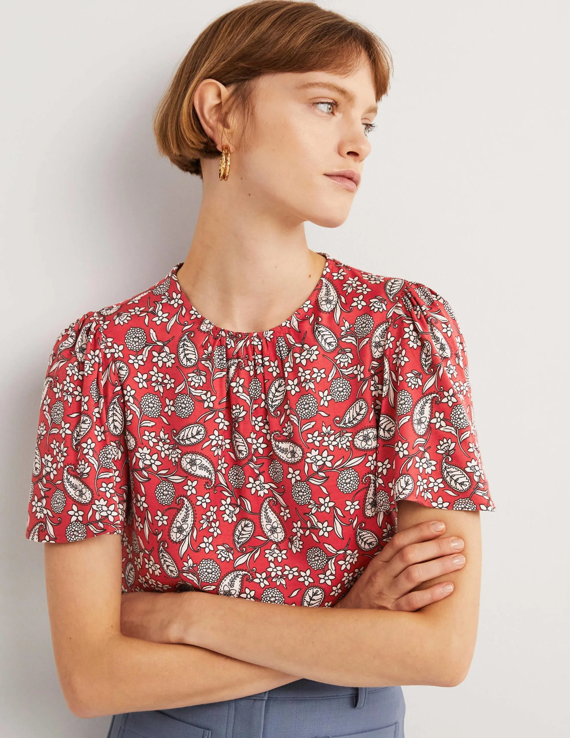 Flutter Sleeve Crew Neck Top-Poinsettia Red, Flower Garden
