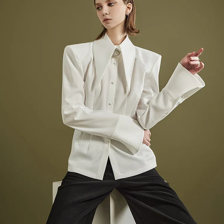 MBDS001  Brooch Big-collar Shoulder Pad Shirt