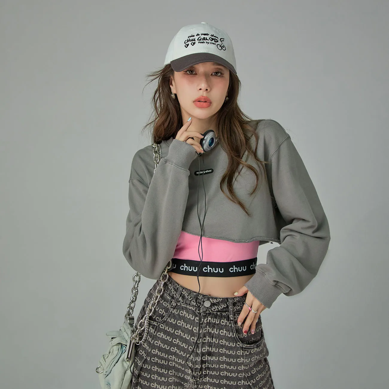 Simple Cut Crop Sweatshirt