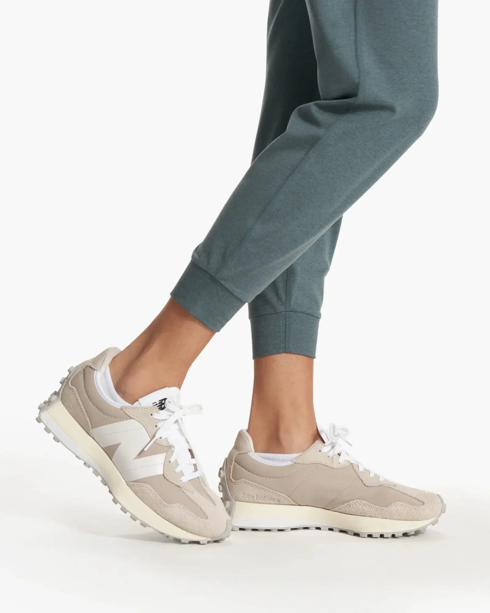 Vuori Women's Performance Jogger