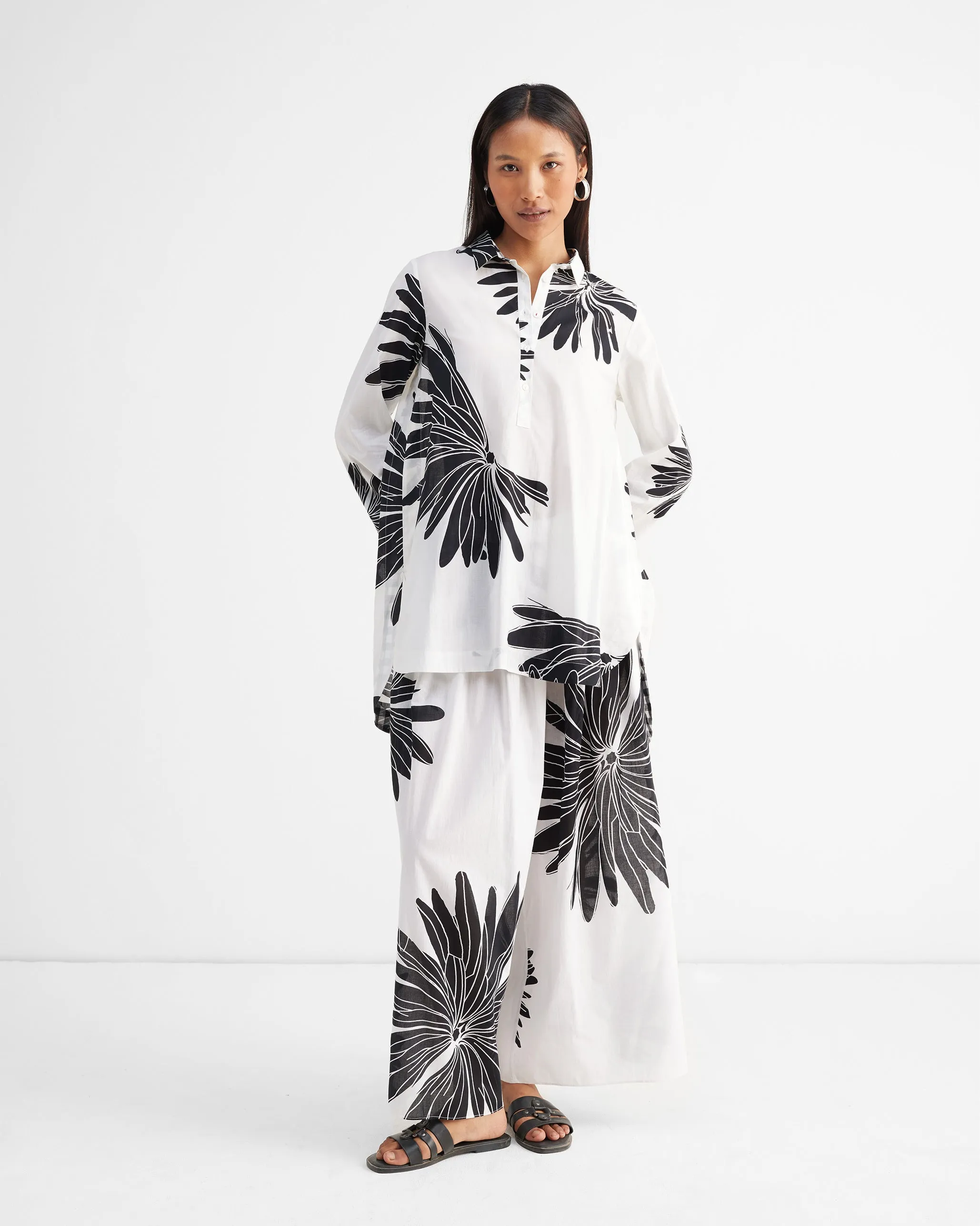Yoi Hem Pants - Black & White